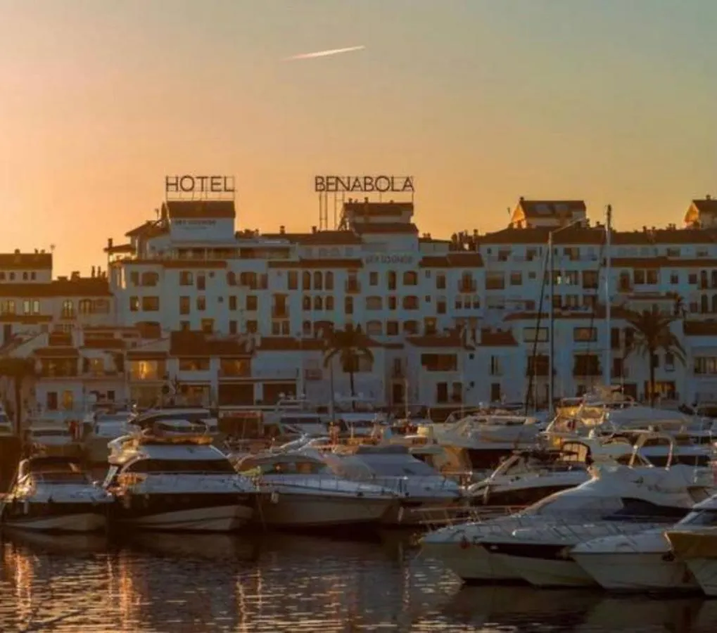 Banus Waterfront Penthouse Apartment Marbella Spain
