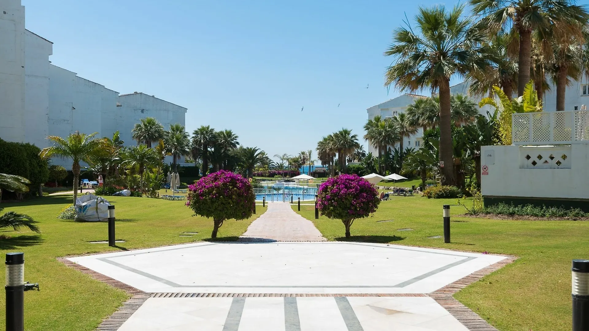 Banus Waterfront Penthouse Apartment Marbella Spain